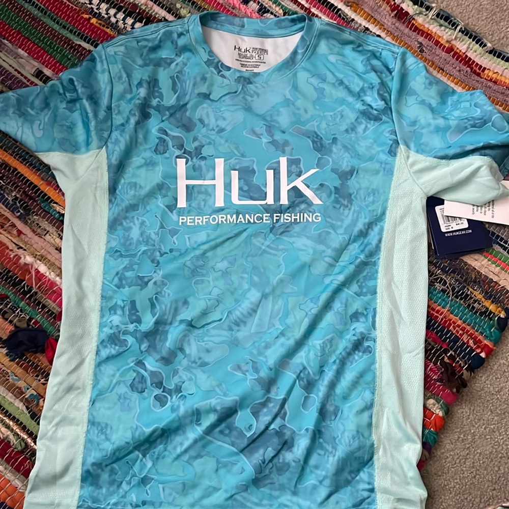Huk Tshirt, Small